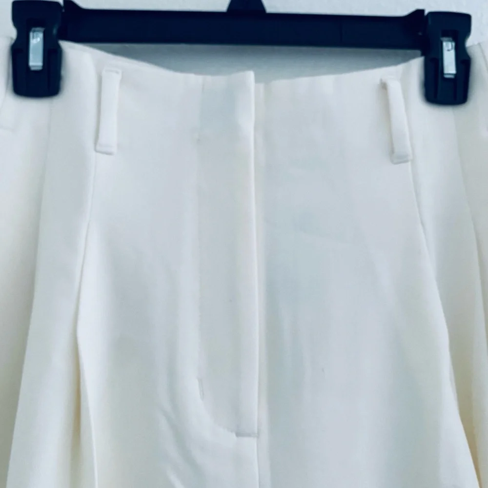 OAK + FORT Elegant White Wide-Leg Pants - Picture 3 of 16